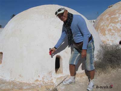 peter rauch, bei Temperaturmessung in Tunesien