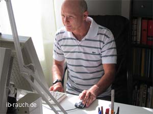 Peter Rauch im Büro